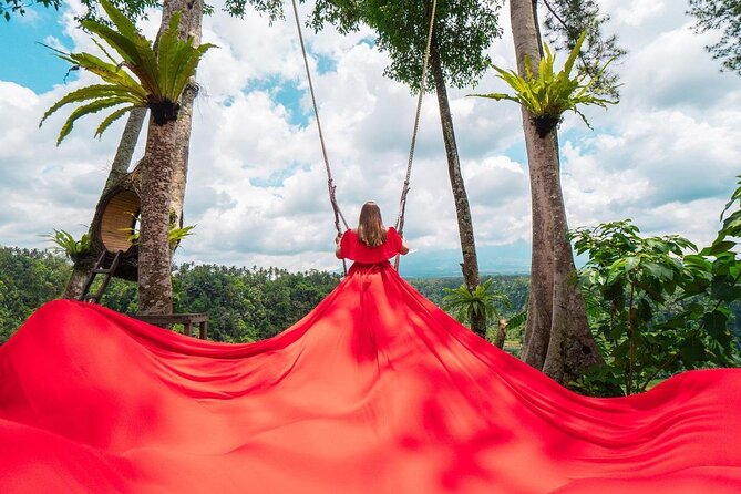 ️ Bali Instagram Tour: The Most Famous Spots (Private & All-Inclusive) - Tirta Gangga Water Palace: pools, stonework, and a calmer pace