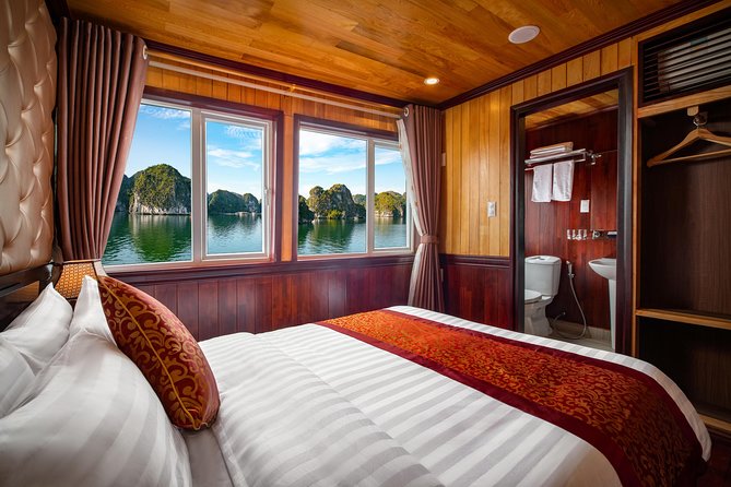 1 night Halong Bay Cruise-Titov Island,Surprise Cave,kayak,meals - Day 1 in Halong Bay: lunch, caves later, and the kayaking that sets the tone