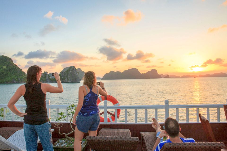2-Day Royal Palace Ha Long Bay & Ti Top Island Cruise - Rooms, air-con timing, and the real comfort level for the money