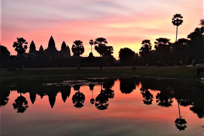2 Days Exclusive Temple Highlights with Sunset and Sunrise Tour - Temple pass, dress code, and the small items that prevent big headaches