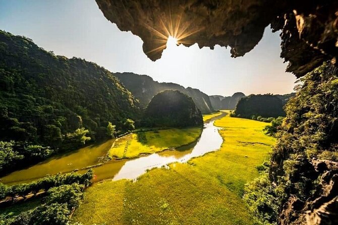 3-Day Hanoi-Ninh Binh-Halong-Lan Ha Bay 5 Star Cruise & Balcony - Bai Dinh Pagoda and Hoa Lu: Spiritual Sites Plus Big-View Walking