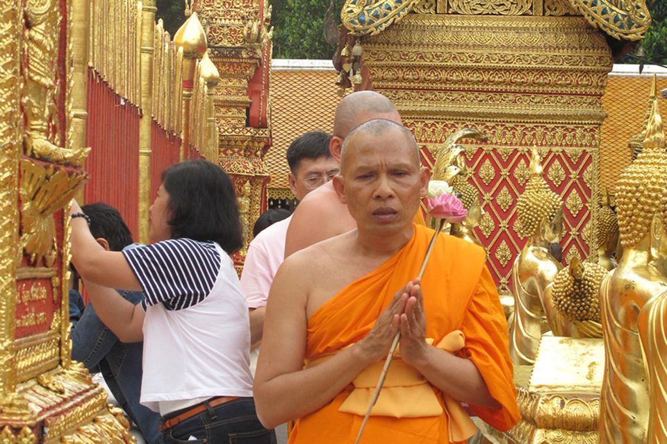 4-Hour Doi Suthep & Hmong Hill Tribe Village from Chiang Mai - Doi Pui First, Then Wat Phra That Doi Suthep