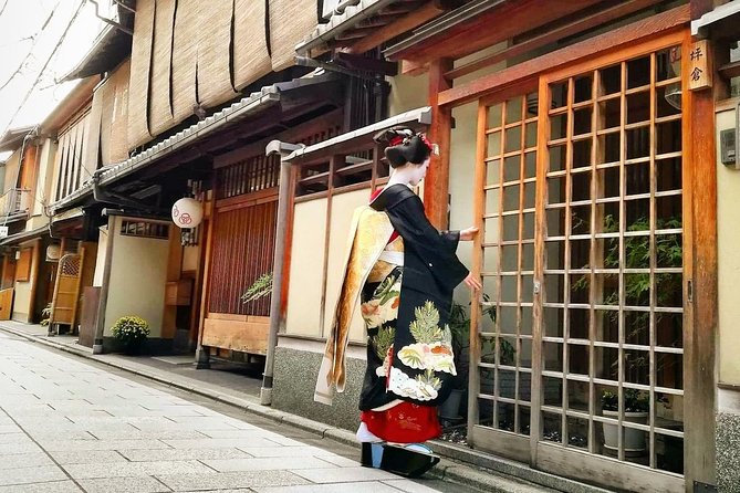 5 Top Highlights of Kyoto Full Day Bike Tour (E-bike option) - Stop 2: Fushimi Inari-taisha and the torii tunnel plan