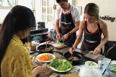 5 Traditional Dishes Hanoi Cooking Class with Market Trip - Hanoi’s Largest Market Trip: Buying the Right Ingredients Teaches You the Flavor Logic