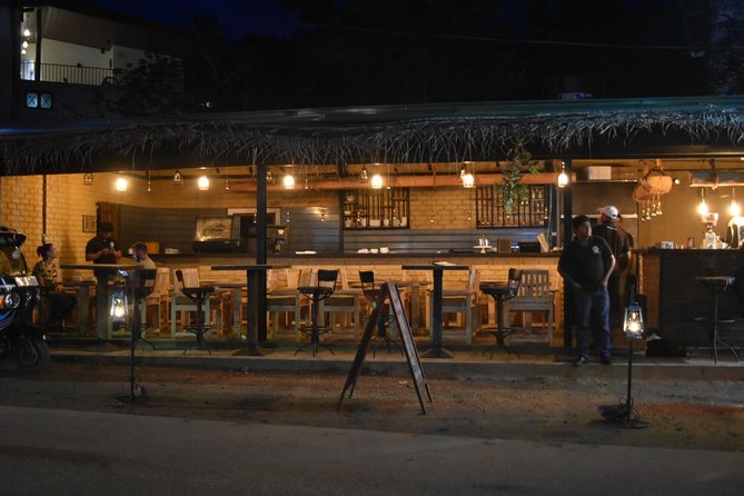 8 Days tour in Sri Lanka with privet driver and accommodations - Day 3: Peradeniya Botanical Gardens and the tea-country jump to Nuwara Eliya