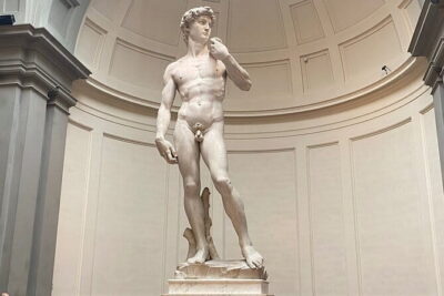 Accademia Gallery: Michelangelo's David and High Renaissance Art - Meeting point at Via de’ Pucci, 37: The ticket pickup that makes or breaks it