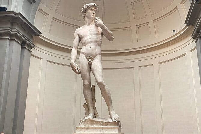 Accademia Gallery: Michelangelo's David and High Renaissance Art - Meeting point at Via de’ Pucci, 37: The ticket pickup that makes or breaks it