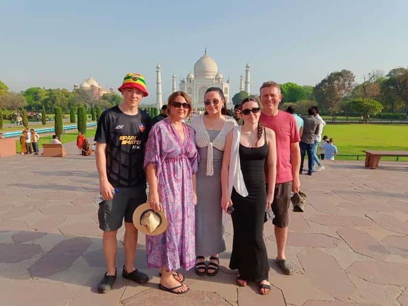 Agra: Skip-the-Line Taj Mahal & Agra Fort Private Tour - Taj Mahal at sunrise: what express entry really buys you