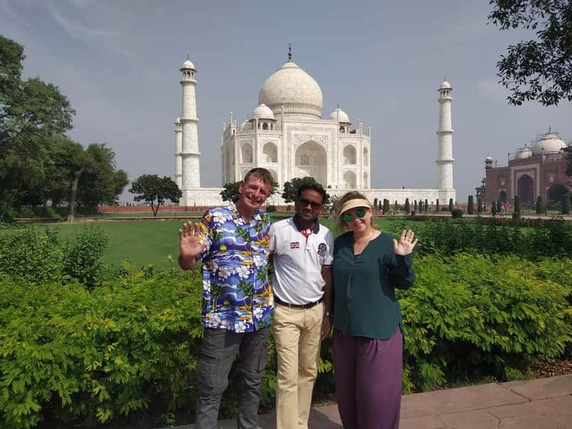Agra: Taj Mahal and Mausoleum Guided Tour with Skip-the-Line - Price and value: how a $5 tour can still feel solid