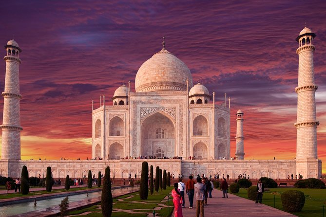 All Inclusive Day Trip to Taj Mahal, Agra Fort and Baby Taj from Delhi by Car - Pickup comfort and the real challenge: road time