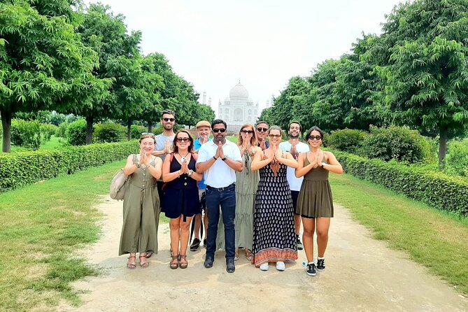 All Inclusive Taj Mahal, Fort & Baby Taj Tour from Delhi by Car - Shops, photos, tips, and the small costs that show up anyway