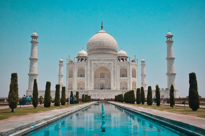 All Inclusive Taj Mahal Tour from Delhi With 5 Star Lunch - Taj Mahal First: What a Guided Entry Gets You
