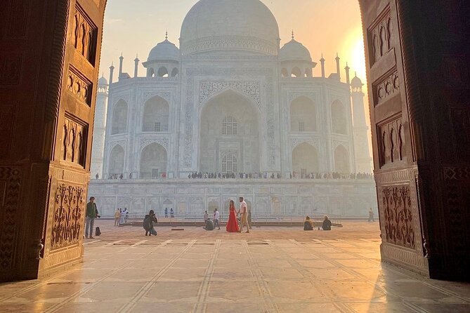 Alluring North India and Rajasthan Tour - Price and value: what the $2,400 covers, and what it doesn’t