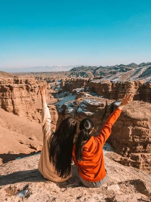 Almaty: Kolsai-Kaindy Lakes and Charyn Canyons Day Trip - Guides and Transport: What Makes the Long Drive Feel Manageable