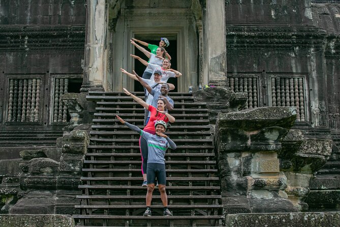 Angkor Sunrise Bike Tour / E-Bike or Tuk Tuk - Biking from Bayon to village trails behind the temples