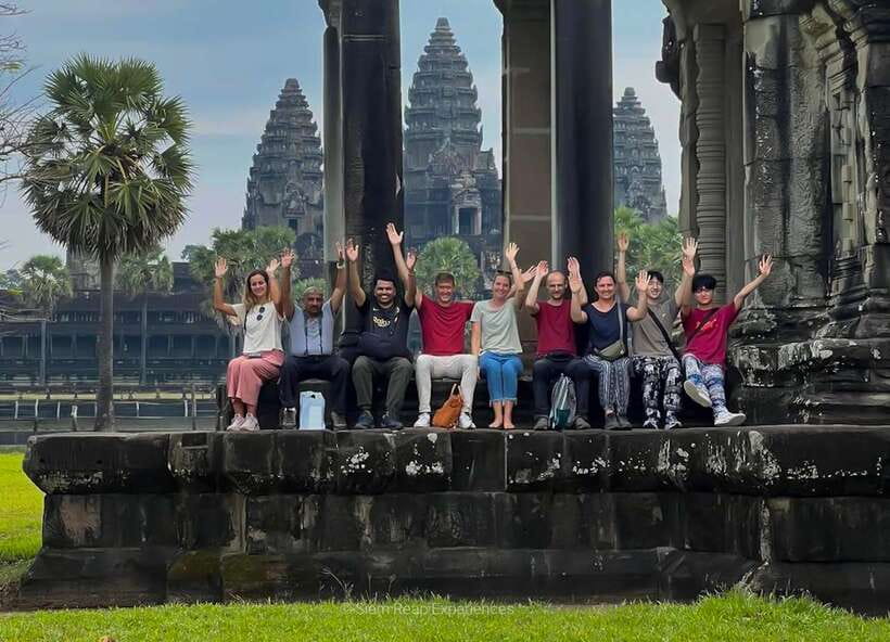 Angkor Wat 2-Day complex Sun rise & Sun set with Guided Tour - Photography timing: how sunrise and sunset change what you see
