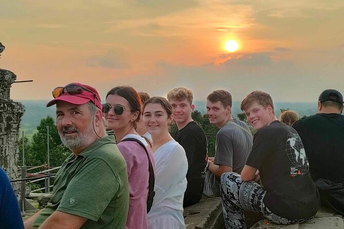 Angkor Wat full Day 'Small Group with sunset & Tour Guide - Angkor Park tickets: the one must-pay before you arrive