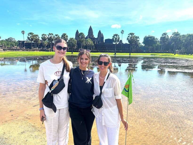 Angkor Wat: Full-Day Temples Small Group Tour - Angkor Wat: the main attraction with a guided lens