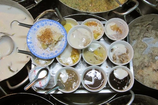 Award-winning Saigon Food Tour with GirlPower Drivers | KissTour - Chợ Lớn at night: quick Chinatown flavor in District 5