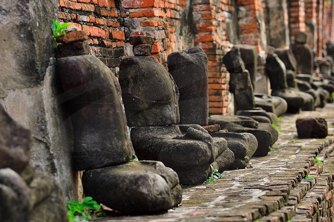 Ayutthaya Temples and River Cruise from Bangkok - Wat Mahathat: the tree-root Buddha moment you came for