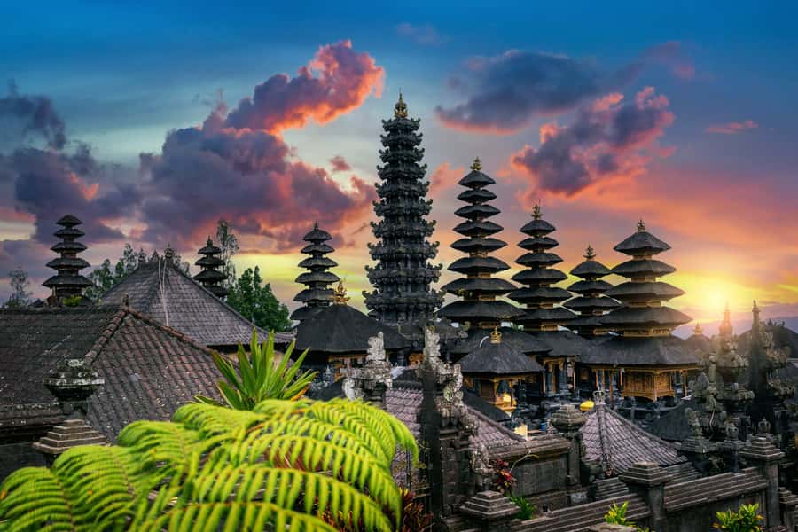 Bali: Besakih Temple & Lempuyang Temple Gates of Heaven Tour - Gates of Heaven at Lempuyang: where the views do the talking