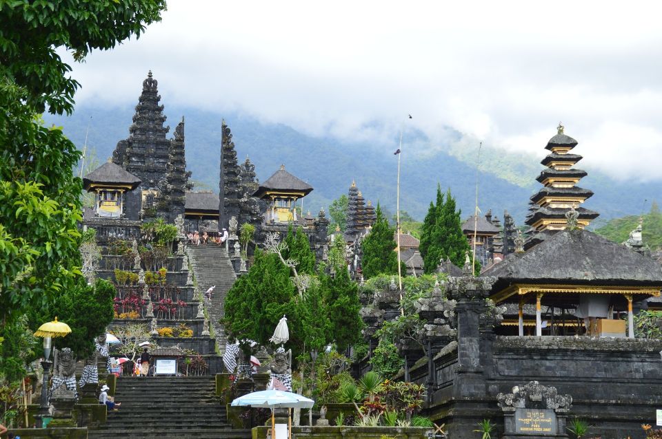 Bali: Besakih Temple & Lempuyang Temple Gates of Heaven Tour - Should you book the Besakih and Lempuyang Gates of Heaven tour?
