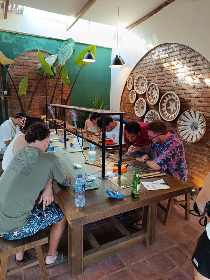 Bali: Canggu Jewelry Making Class with Creative Studio Vibes - Instructor Style: Supportive Guidance (Duck, Yanto, Eric/Erik, Wulan)