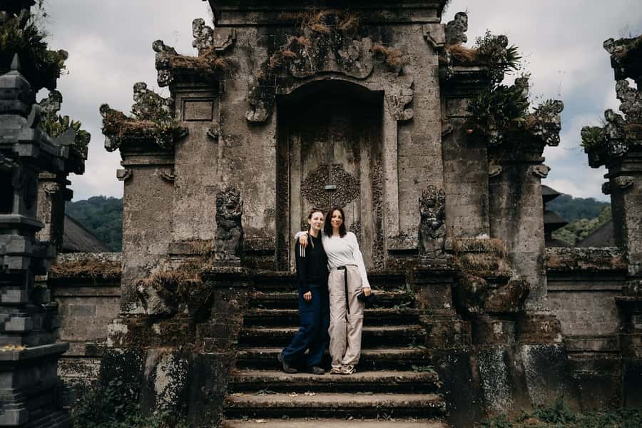 Bali: Full Day North Bali Private Customized Tour - Trip A–E vs your own mix of up to five stops