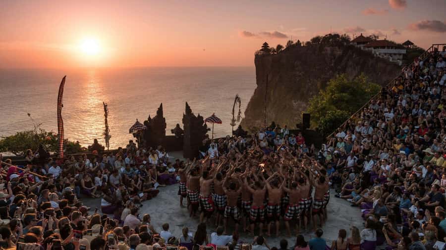 Bali: Full-Day Private or Shared Uluwatu Highlights Tour - Kecak and Fire Dance at Sunset: Chanting with Real Heat