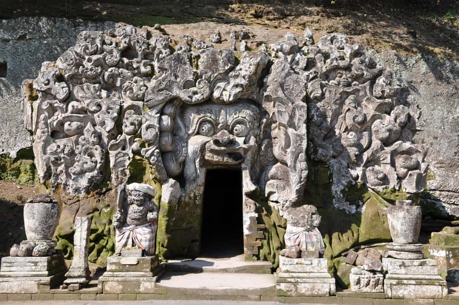 Bali: Hidden Canyon, Waterfall & Temples Small Group Tour - What to bring (so your feet and photos survive)