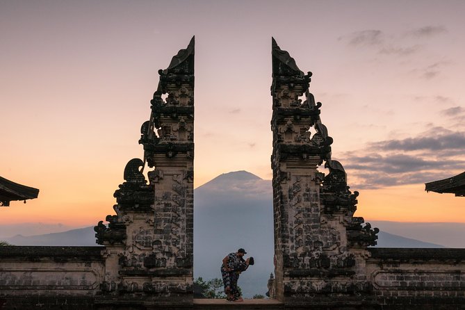 Bali Instagram: Gate of Heaven Temple Tour - Getting to the first wow moment: early starts for the Gate of Heaven
