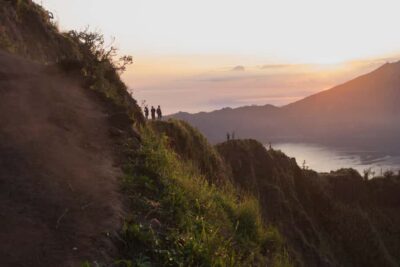 Bali: Mount Batur Sunrise Hike and Hidden Waterfall - Pickup at 2 AM and the drive toward Kintamani