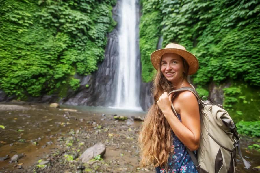 Bali: Munduk Waterfalls Trek, Twin Lakes and Temple Tour - Getting To Munduk: Timing, Transfers, and What a 5–9 Hour Day Means