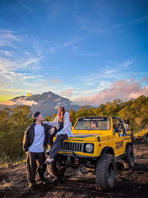 Bali: Shared Mount Batur Jeep Sunrise with Hot Springs - Soaking in the Batur natural hot spring: comfort, views, and timing