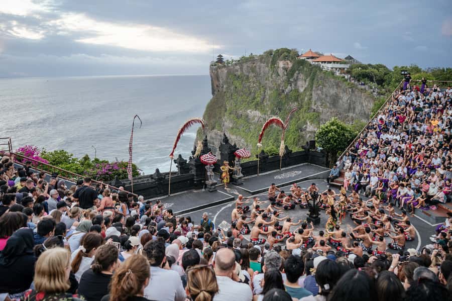 Bali: Skip-the-line Uluwatu Temple and Kecak Fire Dance Tour - Sunset timing: the view is worth the drive, but you need patience