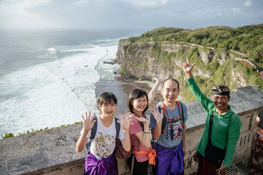 Bali: Skip-the-line Uluwatu Temple and Kecak Fire Dance Tour - Uluwatu in practice: what you’ll actually do for those two hours