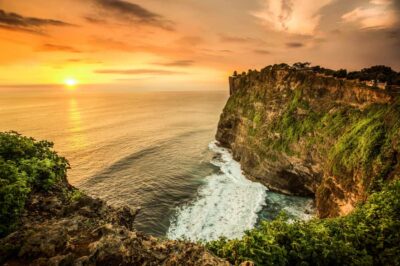 Bali Sunset: Uluwatu Temple, Kecak Dance and Jimbaran Bay - The drive plan: private pickup timing and how to avoid stress