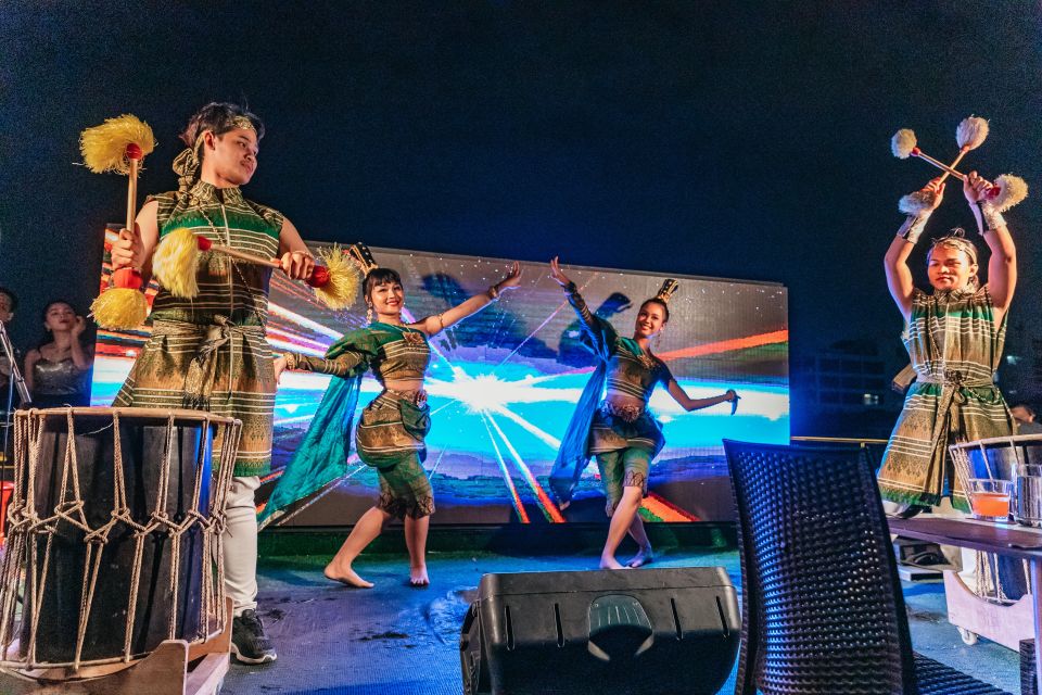 Bangkok: Alangka Luxury Buffet Dinner Cruise With Live Music - Price and Value: Why About $31 Works Here