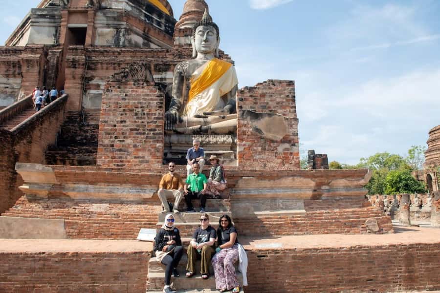 Bangkok: Ayutthaya, Railway & Floating Markets Full-Day Tour - Damnoen Saduak Floating Market: Longtail Boat Time Means Real Perspective