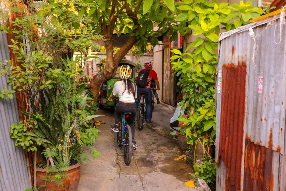 Bangkok: Bike and Canal Boat Tour with Lunch - Wat Pradittharam to Wat Paknam Phasi Charoen: Temples With Context