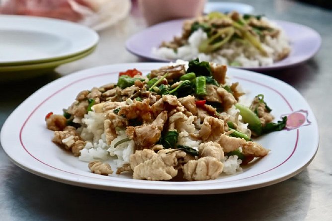 Bangkok by Night Food Tour with 10+ Tastings in Chinatown - Street-food confidence in 3 hours, not 3 days