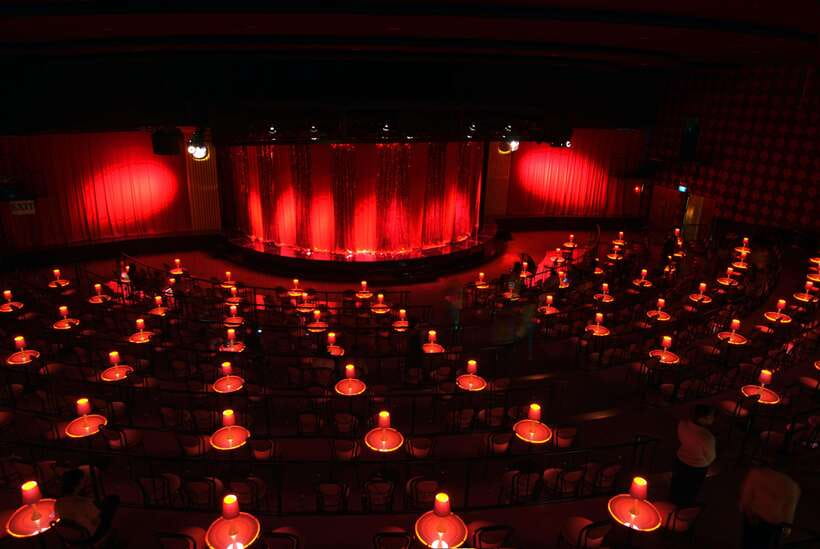 Bangkok: Calypso Cabaret Show with Thai Set Dinner - The 50-minute Calypso show: costumes, comedy, and nonstop pacing