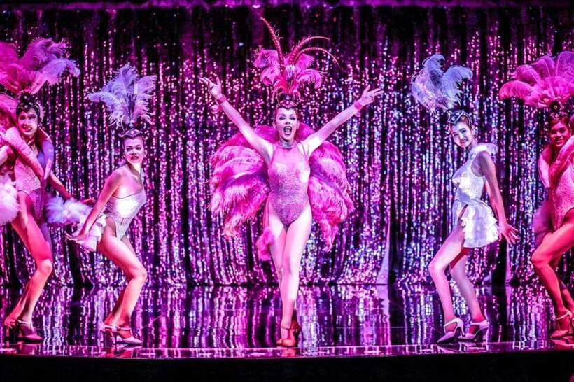 Bangkok: Calypso Cabaret Show with Thai Set Dinner - Meeting at Warehouse 3: your best arrival plan in Bangkok traffic