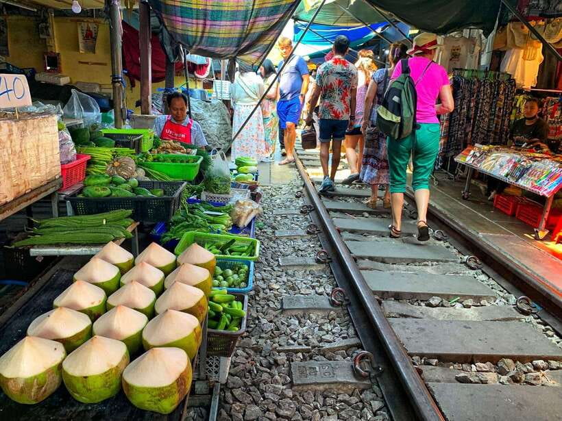 Bangkok: Damnoen Saduak and Mae Klong Train Markets - Price and Value: Is $22 a Smart Deal for Two Iconic Markets?