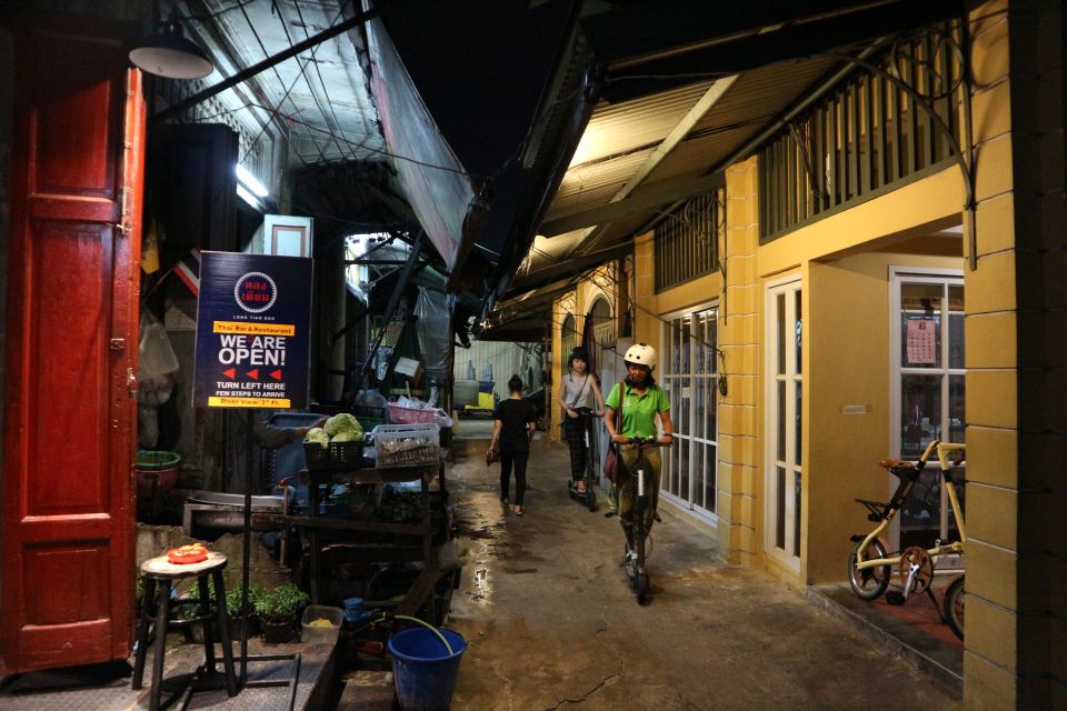 Bangkok: E-Scooter Night Tour with Local Street Food - Who this tour is perfect for (and who should skip it)