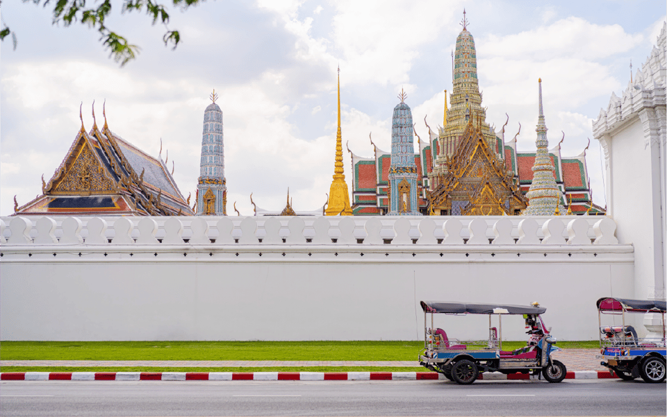 Bangkok: Grand Palace Skip-the-Line Entry Ticket - Price and value: $20 makes sense when you count the access