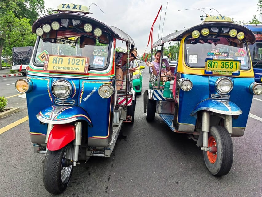 Bangkok: Guided Tour in a Typical Thai Tuk-Tuk - Giant Swing and the Wat Suthat area: the views you’ll remember