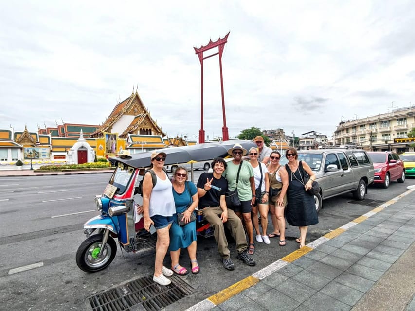 Bangkok: Guided Tour in a Typical Thai Tuk-Tuk - Wat Ratchanatdaram: a quieter stop that helps the map make sense