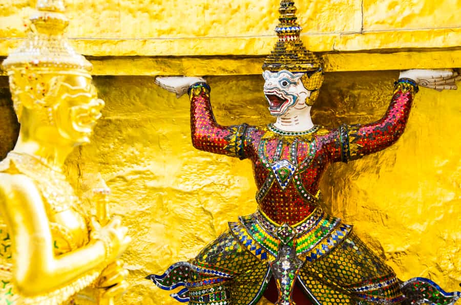 Bangkok in a Day: Must-Visit Highlights Tour with a Guide - Public Transport vs Private Vehicle: Which Option Is Actually Worth It?
