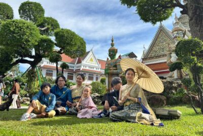 Bangkok in a Day: Must-Visit Highlights Tour with a Guide - Dress Code and Rules: What to Wear Before You Meet the Temples